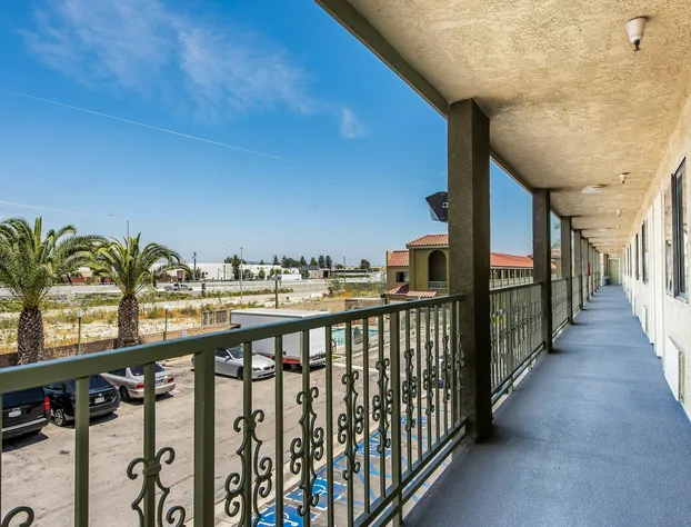 Budget Inn hotel detail image 4