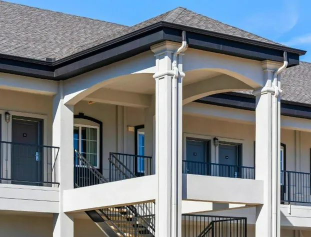 Belmont Inn and Suites hotel detail image 4