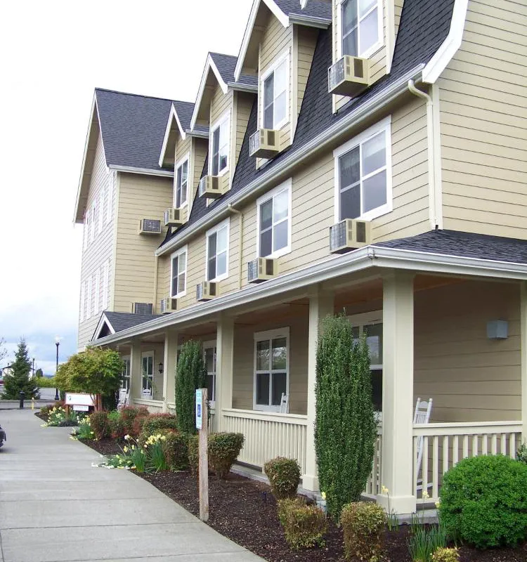 VI at Homestead hotel hero