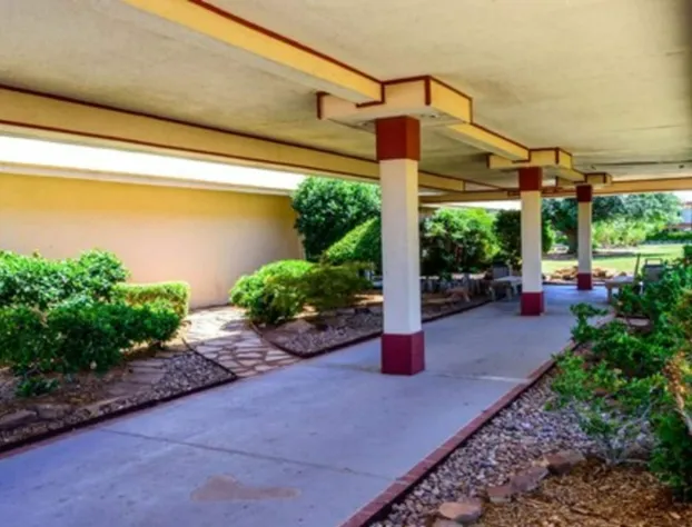 Executive Inn Hotel & Conference Centre hotel detail image 3