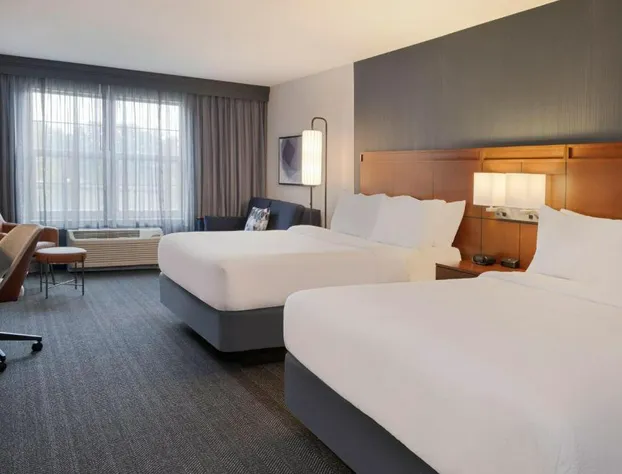 Courtyard Columbus New Albany hotel detail image 4