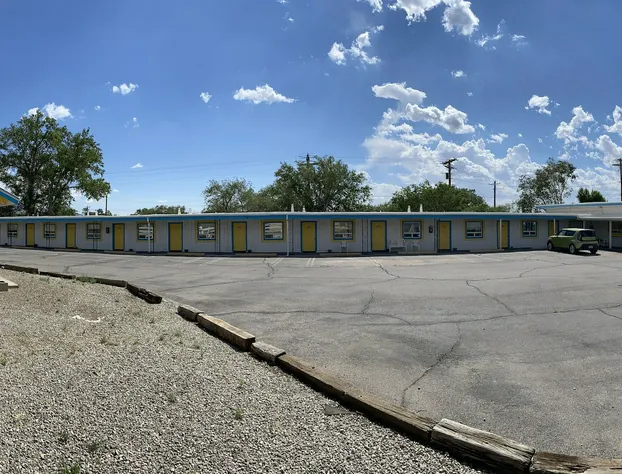 Rainbow Inn & Cottages hotel detail image 3