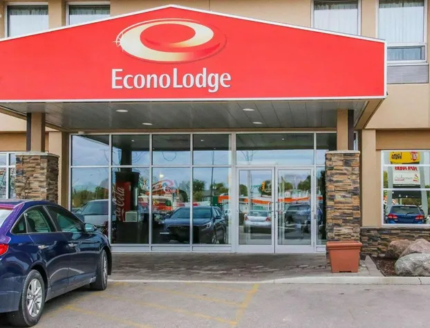 Econo Lodge Winnipeg South hotel detail image 1