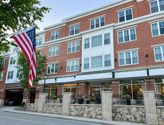 Six South St Hotel hotel detail image 1