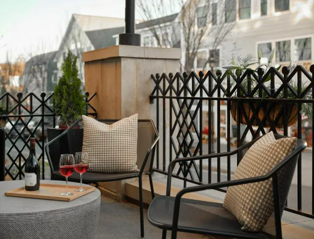 Six South St Hotel hotel detail image 3