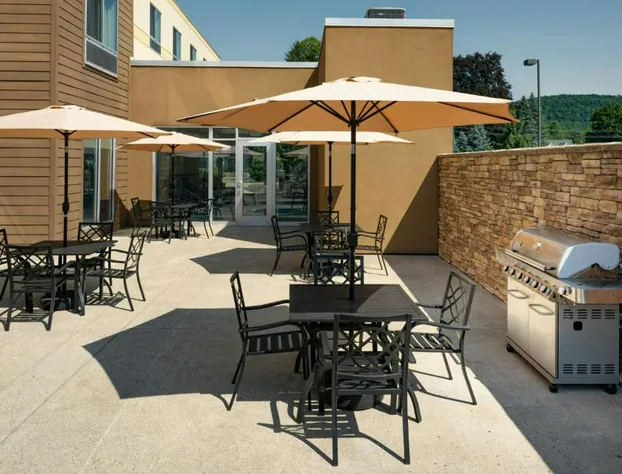 Fairfield Inn & Suites Towanda Wysox hotel detail image 2