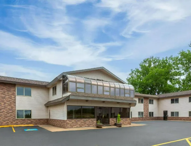 Baymont by Wyndham Iron Mountain hotel detail image 3