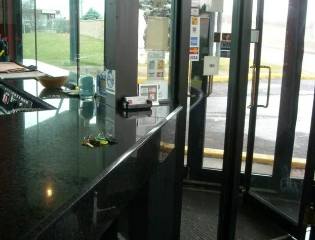 Grand Motel Saint-Hubert hotel detail image 3