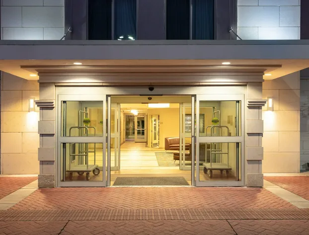 Candlewood Suites Manhattan by IHG hotel detail image 3