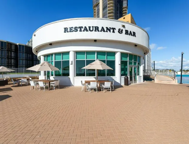 Peninsula Island Resort & Spa - Beach Front Property at South Padre Island hotel detail image 1