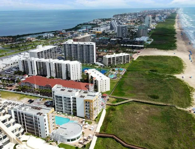 Peninsula Island Resort & Spa - Beach Front Property at South Padre Island hotel detail image 4