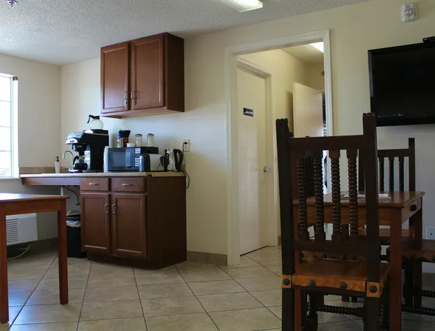 Carom Inn Denham Springs-Baton Rouge hotel detail image 4