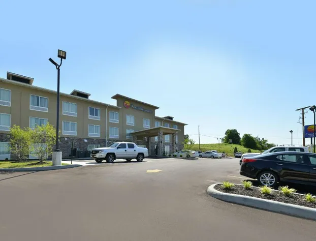 Comfort Inn St. Clairsville hotel detail image 3