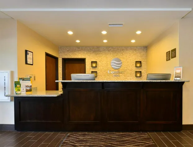 Comfort Inn St. Clairsville hotel detail image 4