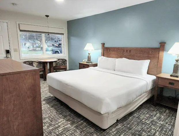 Top Notch Inn hotel detail image 3