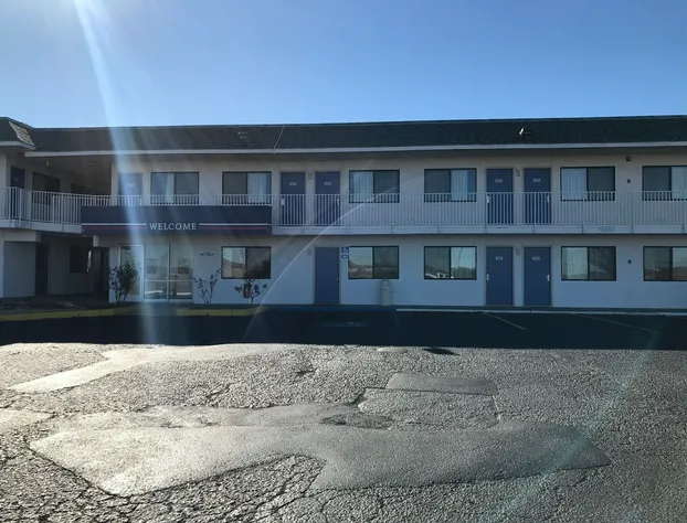 Motel 6 Tucumcari, NM hotel detail image 2