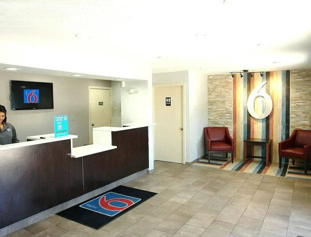 Motel 6 Hattiesburg, MS hotel detail image 2