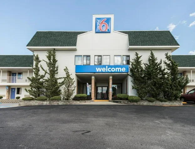 Motel 6 Niantic, CT - New London hotel detail image 3