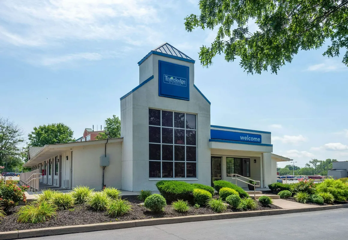 Travelodge by Wyndham Essington / Philadelphia Airport hotel hero