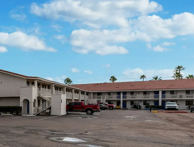 Motel 6 Eloy, AZ - Casa Grande hotel detail image 1