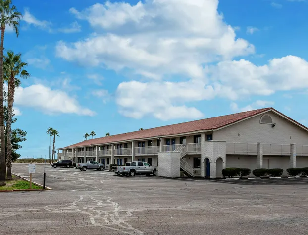 Motel 6 Eloy, AZ - Casa Grande hotel detail image 3