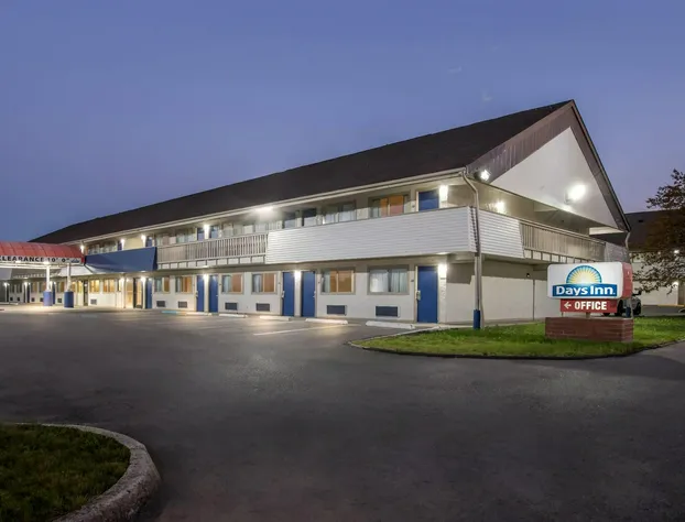 Days Inn by Wyndham Independence hotel detail image 2