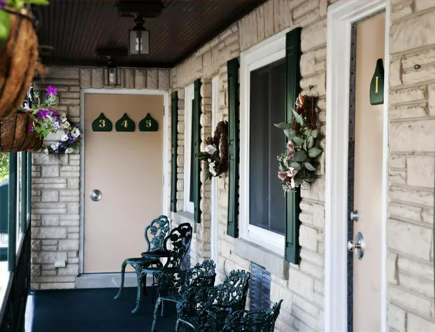 Simmons Motel hotel detail image 4