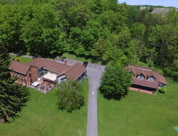 Baladerry Inn LP hotel detail image 2