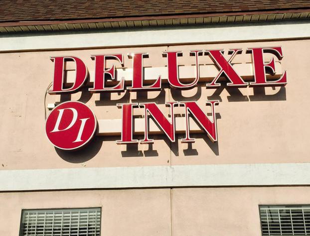 Deluxe Inn hotel detail image 1