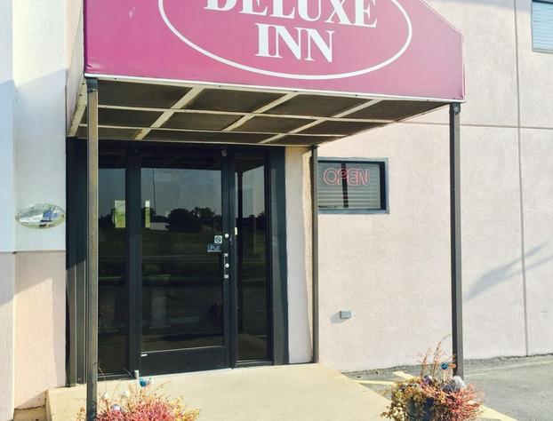Deluxe Inn hotel detail image 3
