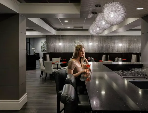 Pomeroy Hotel & Conference Centre Grande Prairie hotel detail image 2
