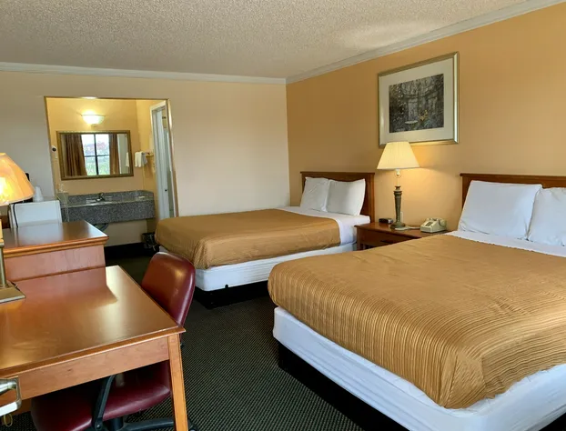 Regency Inn Fairfield hotel detail image 1