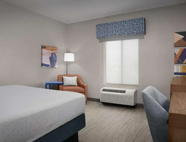 Hampton Inn & Suites Williston hotel detail image 4