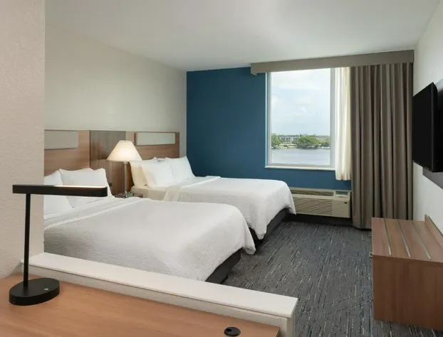 Holiday Inn Express Miami Airport Blue Lagoon Area by IHG hotel detail image 3