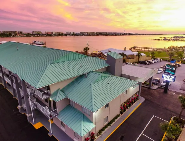 Seabreeze Inn hotel detail image 2