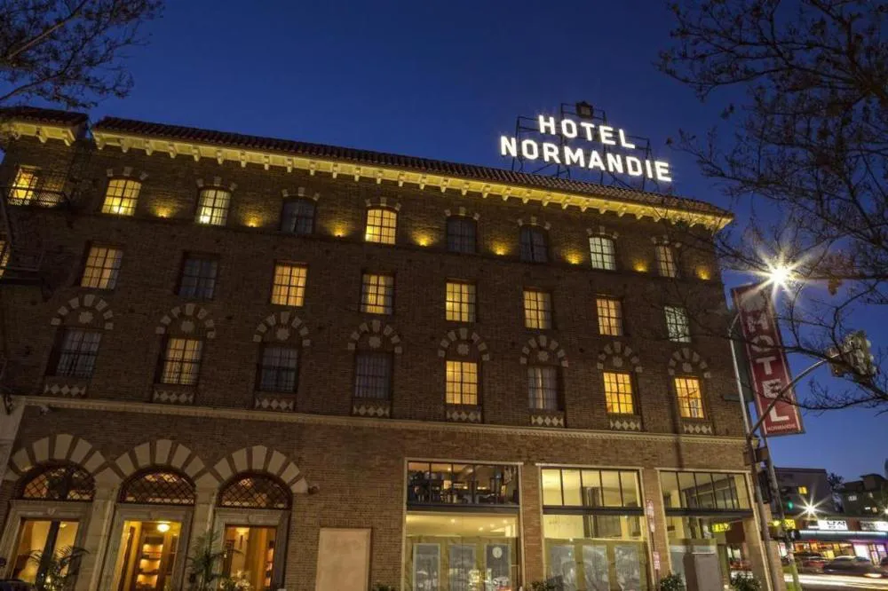 Hotel Normandie hotel hero