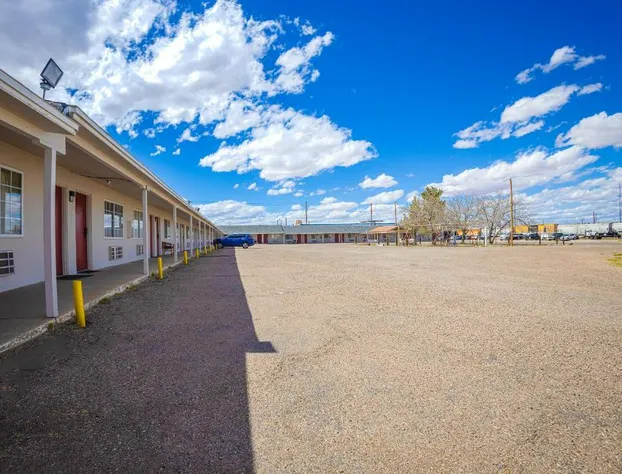 Holiday Motel, Lordsburg By OYO hotel detail image 1