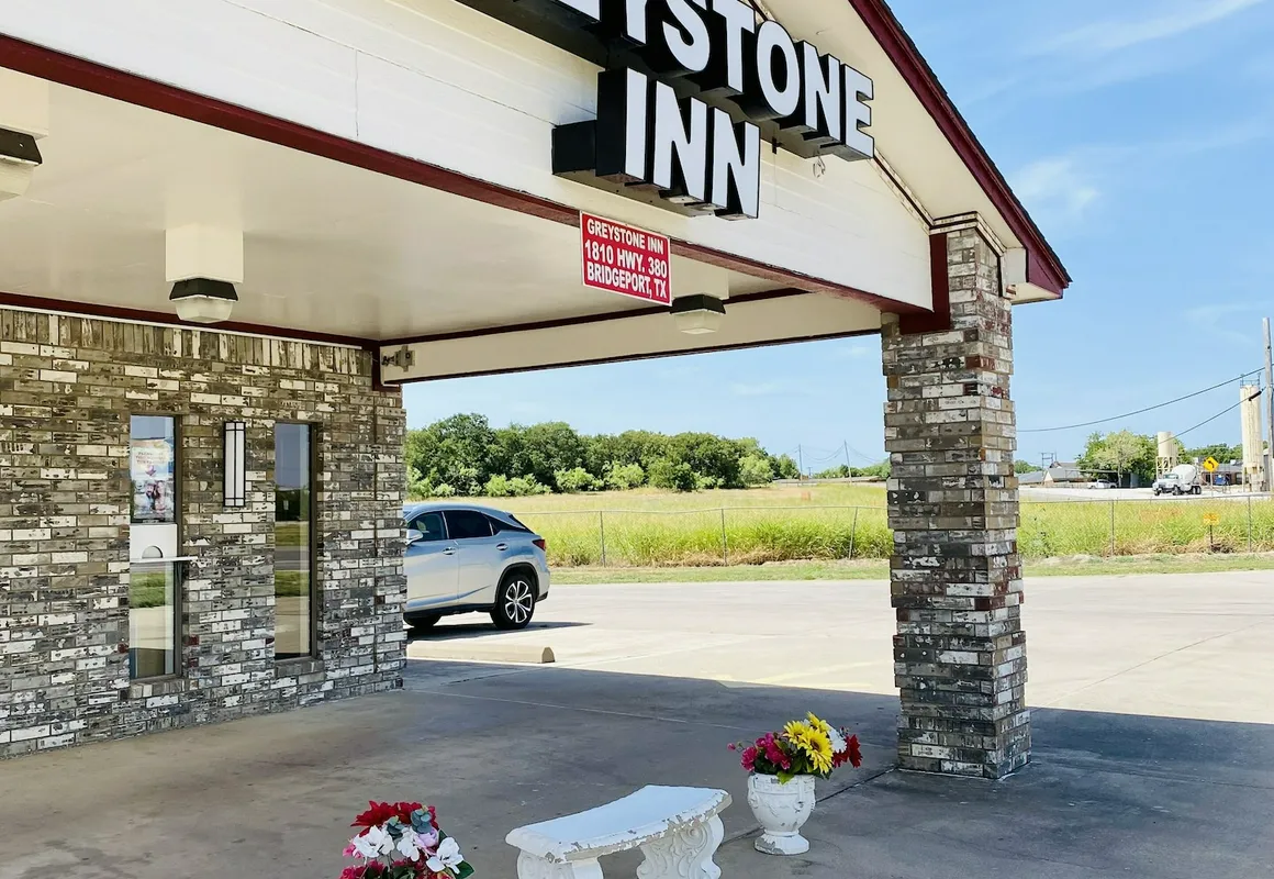 GreyStone Inn hotel hero