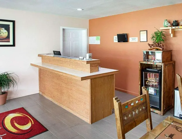 Econo Lodge Phillipsburg hotel detail image 1