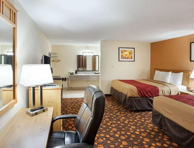 Econo Lodge Phillipsburg hotel detail image 2