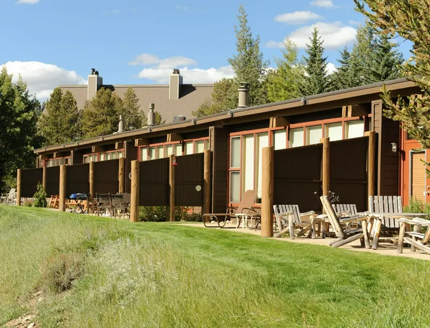 Evergreen Condominiums by Vail Resorts hotel detail image 3