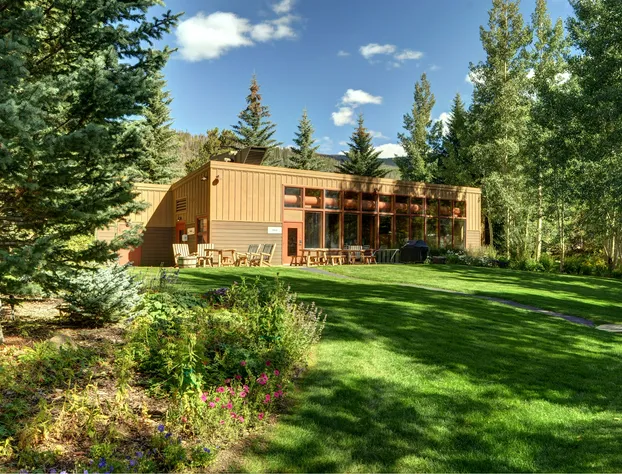 Evergreen Condominiums by Vail Resorts hotel detail image 4