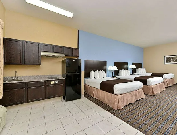 Quality Inn & Suites Carrizo Springs North hotel detail image 3