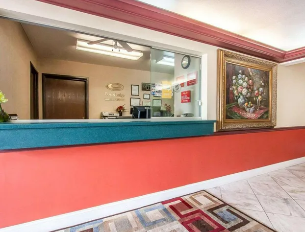 Econo Lodge Dexter hotel detail image 2