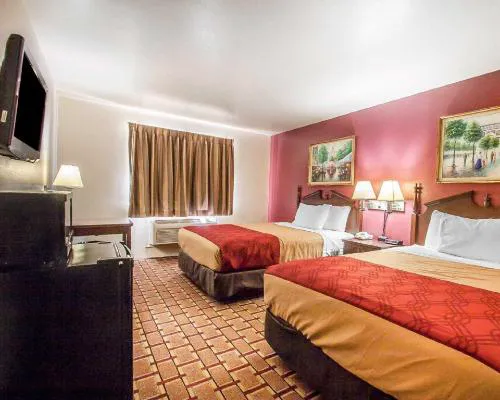 Econo Lodge Dexter hotel detail image 2