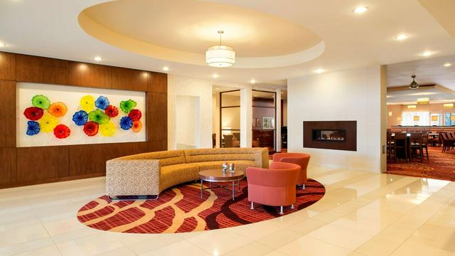 Homewood Suites by Hilton Winnipeg Airport-Polo Park, MB hotel detail image 3