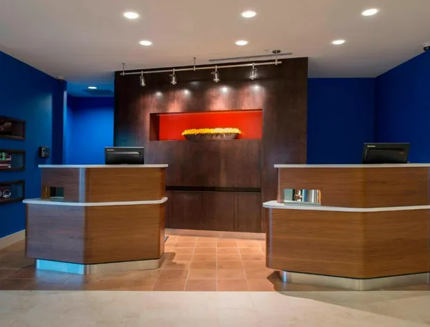 Courtyard Columbus hotel detail image 1