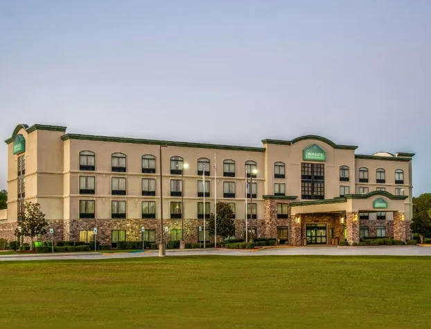 Wingate by Wyndham Slidell/New Orleans East Area hotel detail image 1