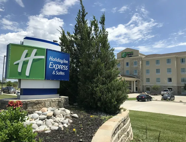 Holiday Inn Express Hotel & Suites St. Joseph by IHG hotel detail image 2