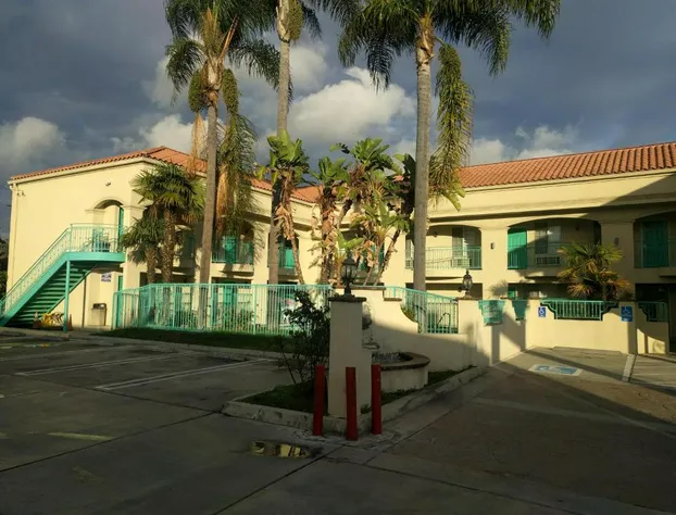 LYFE INN & SUITES by AGA - LAX Airport hotel detail image 1